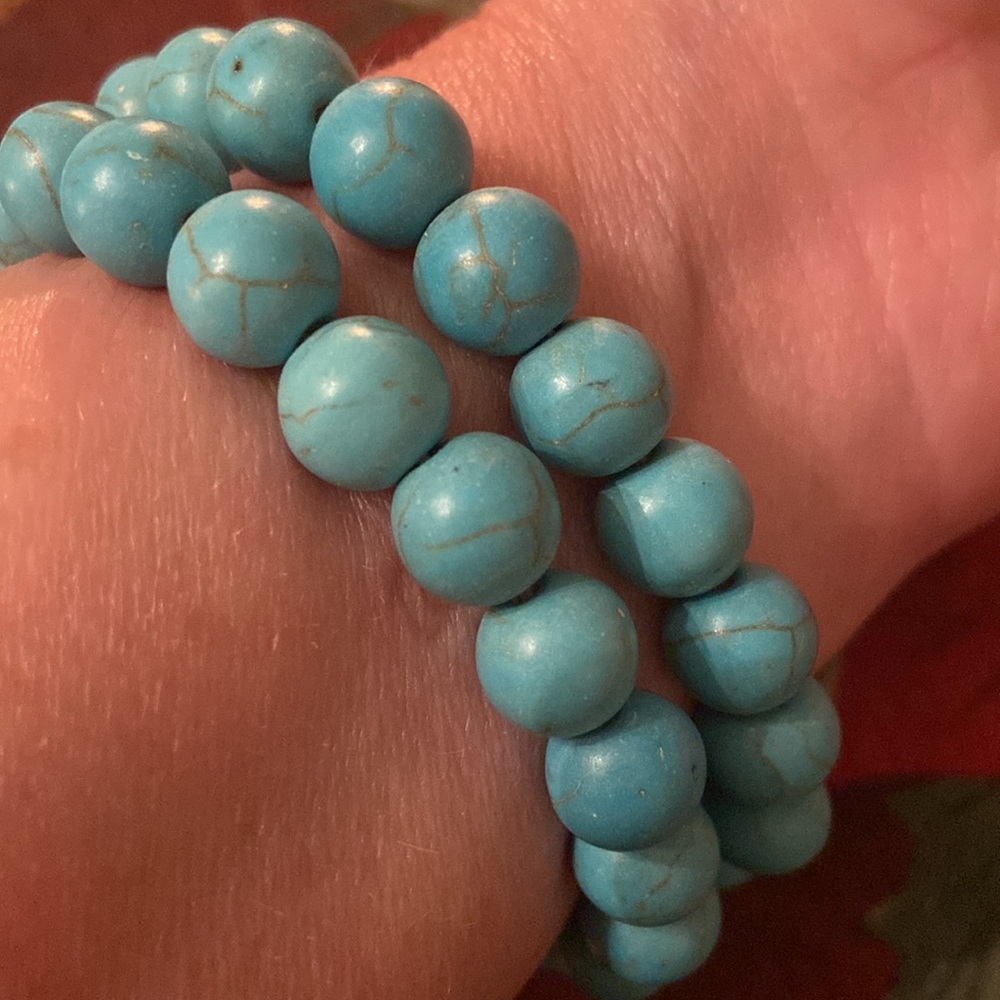 - HD Turquoise Willie G Beaded Bracelet - Picture 3 of 4